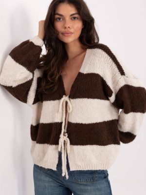 Ζακέτα σε Καφέ - Simplicité chic