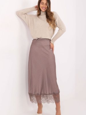 Φούστα σε Μπεζ - Casual sophistication