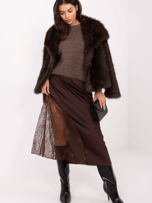 Φούστα σε Καφέ - L’art de la simplicité